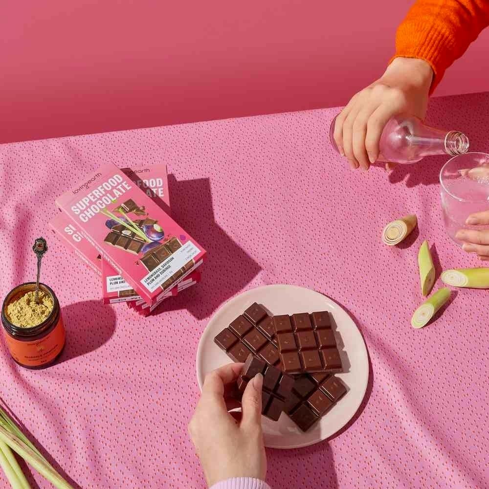 Loving Earth Superfood Chocolate 70g Lemongrass, Davidson Plum, Gubinge